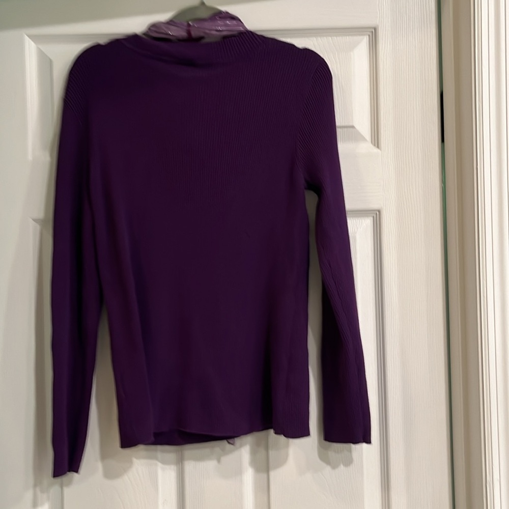 Kohl’s apartment nine extra large purple ribbed sweater with matching scarf - Picture 5 of 8